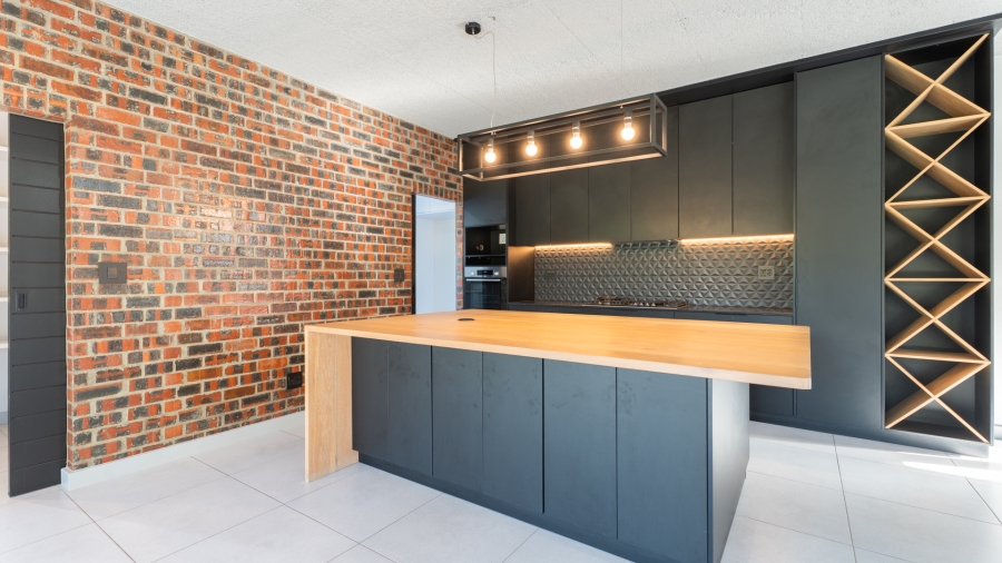 To Let 4 Bedroom Property for Rent in Val De Vie Estate Western Cape